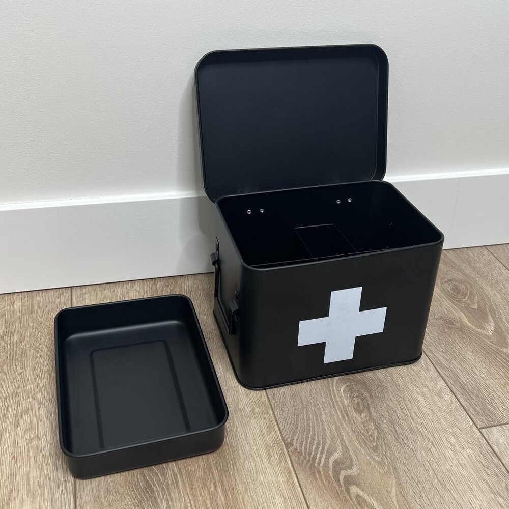 First Aid Box - Picture 4 of 6